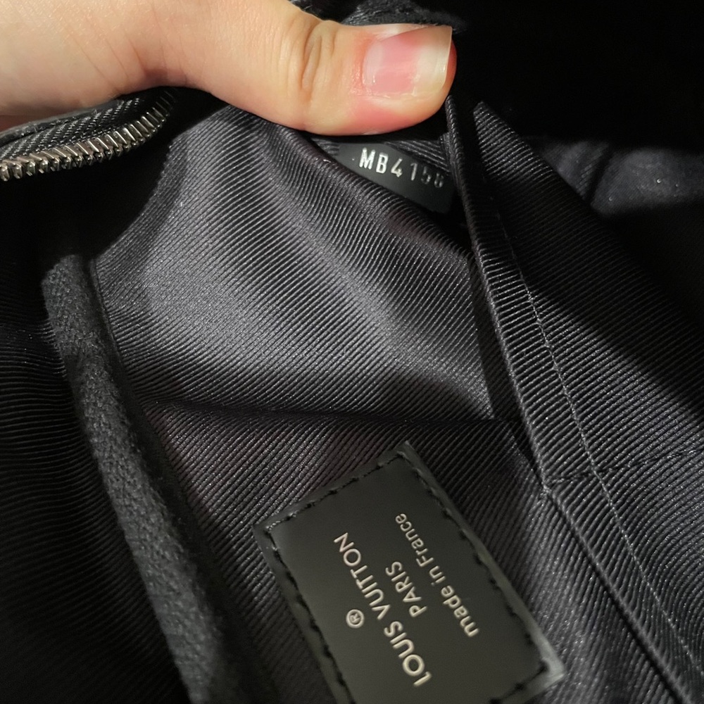Louis Vuitton Monogram Eclipse Bum Bag M42906 - Picture 9 of 11